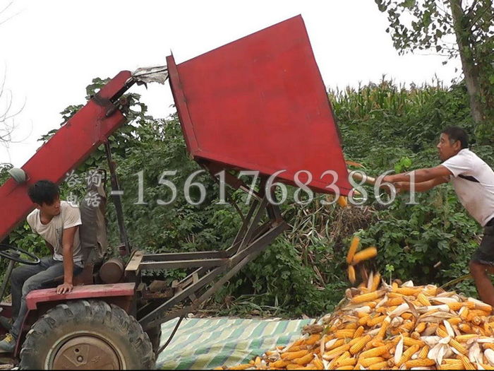 4Yb-2揹負玉米收割機